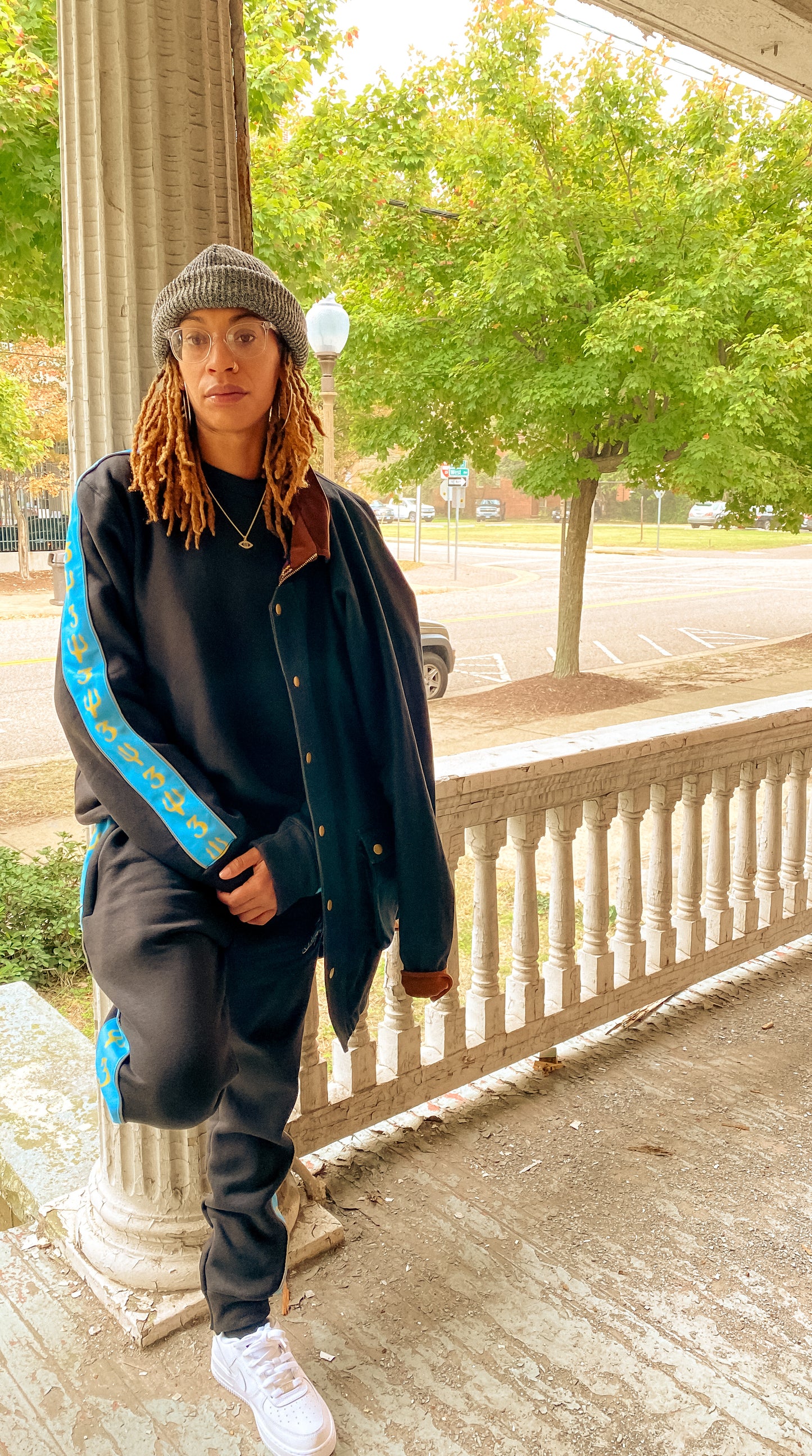 Women's Three Scooops Crewneck Pullover